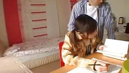 小さなおっぱジャッキー-マリー-マッサージ弄顔 エロ 女の子 の ため の